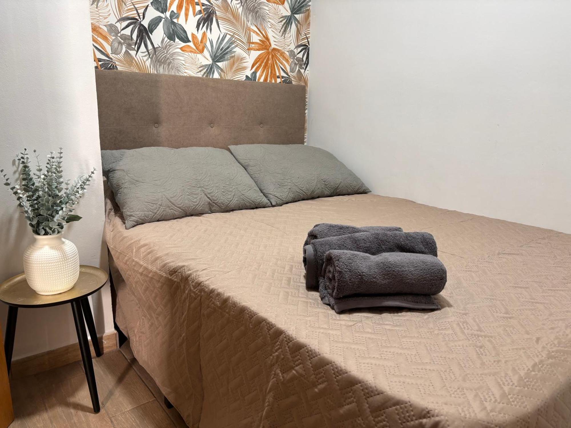 For You Rentals Coqueto Apartamento Temporal De Dos Dormitorios En El Corazon De Madrid Sgv63 Εξωτερικό φωτογραφία